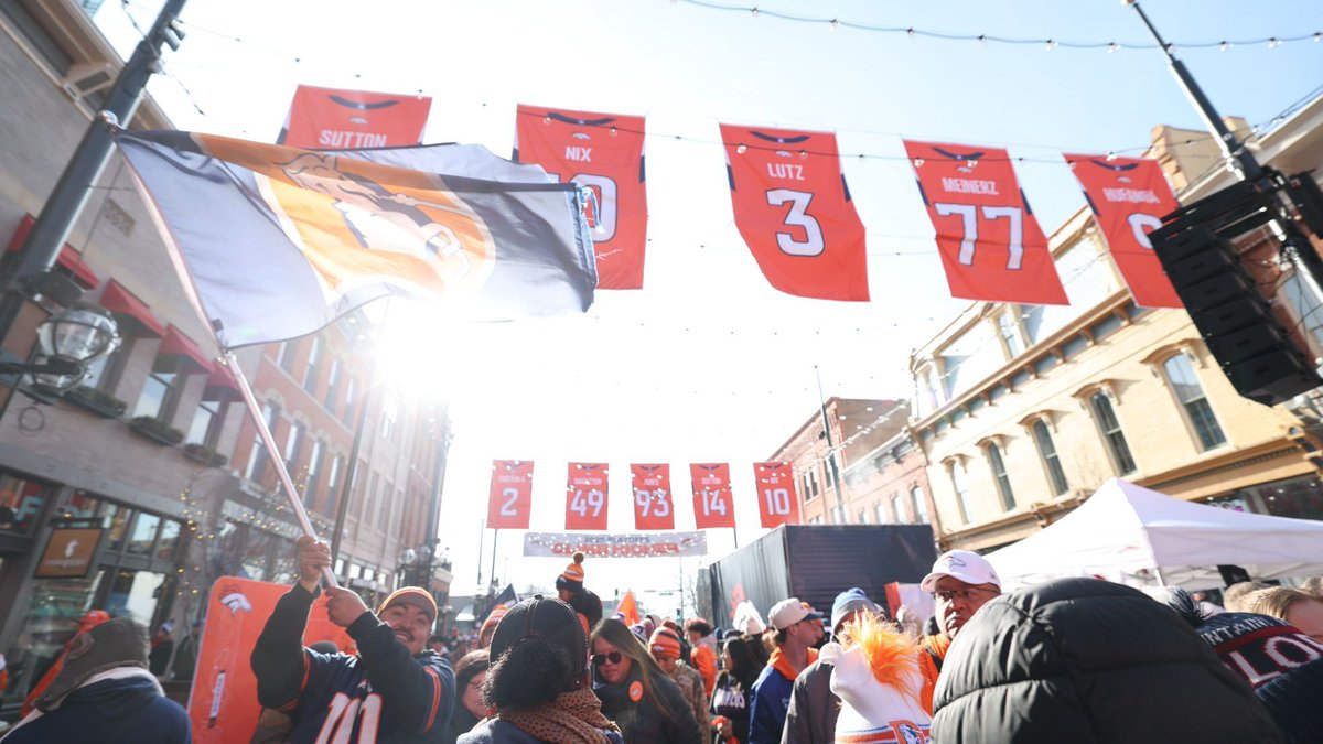 Broncos's tweet photo. #BroncosCountry is ready for the AFC Championship Game 🤩 https://t.co/0QLclKbVzk