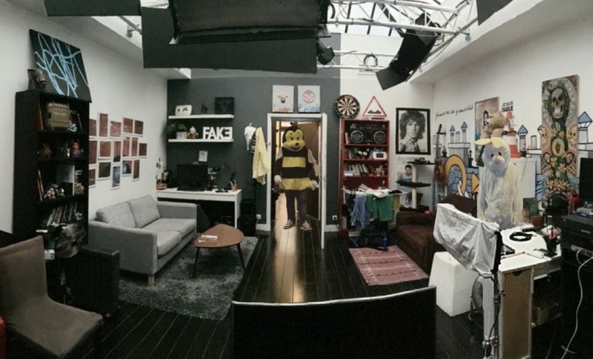 <a href="/Armac_geddon/">Armac</a> Faîtes attention...
Lui aussi rôde dans les parages