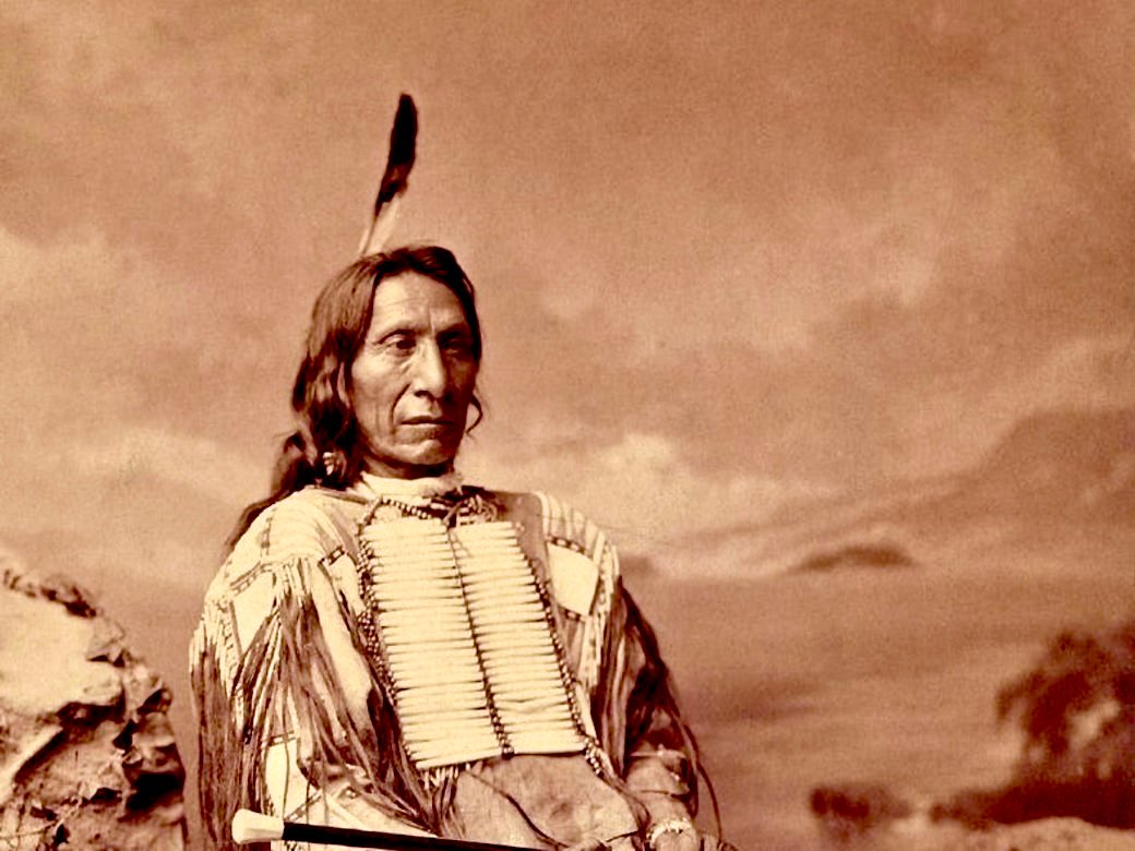 Native Red Cloud🪶Maȟpíya Lúta~Hińhan Wakangli⚡️🦉 tweet media