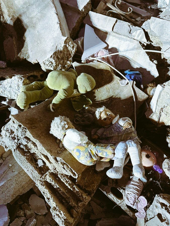 #طرابلس_لبنان 
تحزن وحدها بصمت 
اللهم كن معهم وﻻ تكن عليهم واعنهم وﻻ تعن عليهم وانصرهم وﻻ تنصر عليهم اللهم الطف بهم يا الله