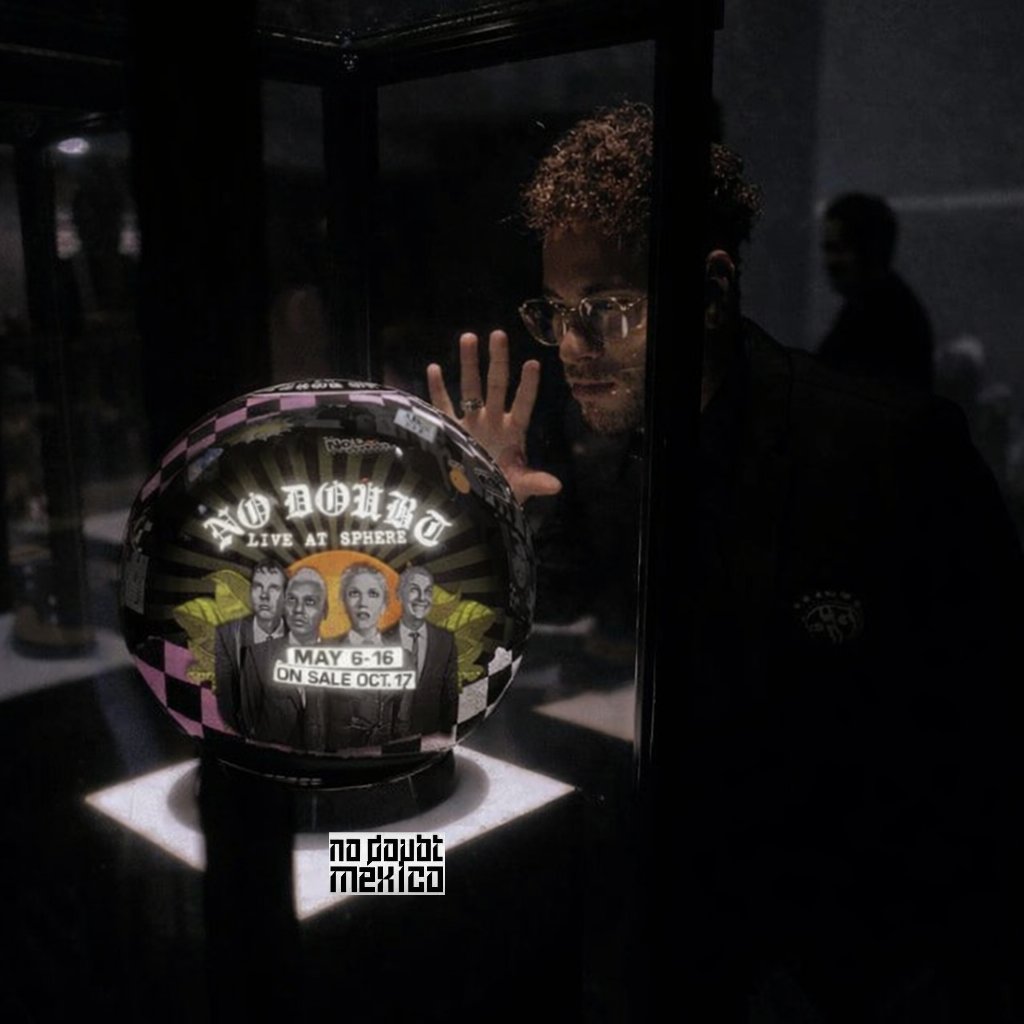 NoDoubtMexico's tweet image. Así nos tiene No Doubt: con la mano en el vidrio y el alma gritando YA CASI 🫠✨
#NoDoubtLiveAtSphere
#NoDoubt
#LasVegas 
#Sphere