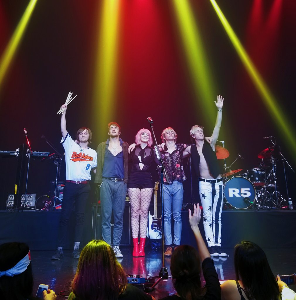 Ross Lynch Portugal tweet media