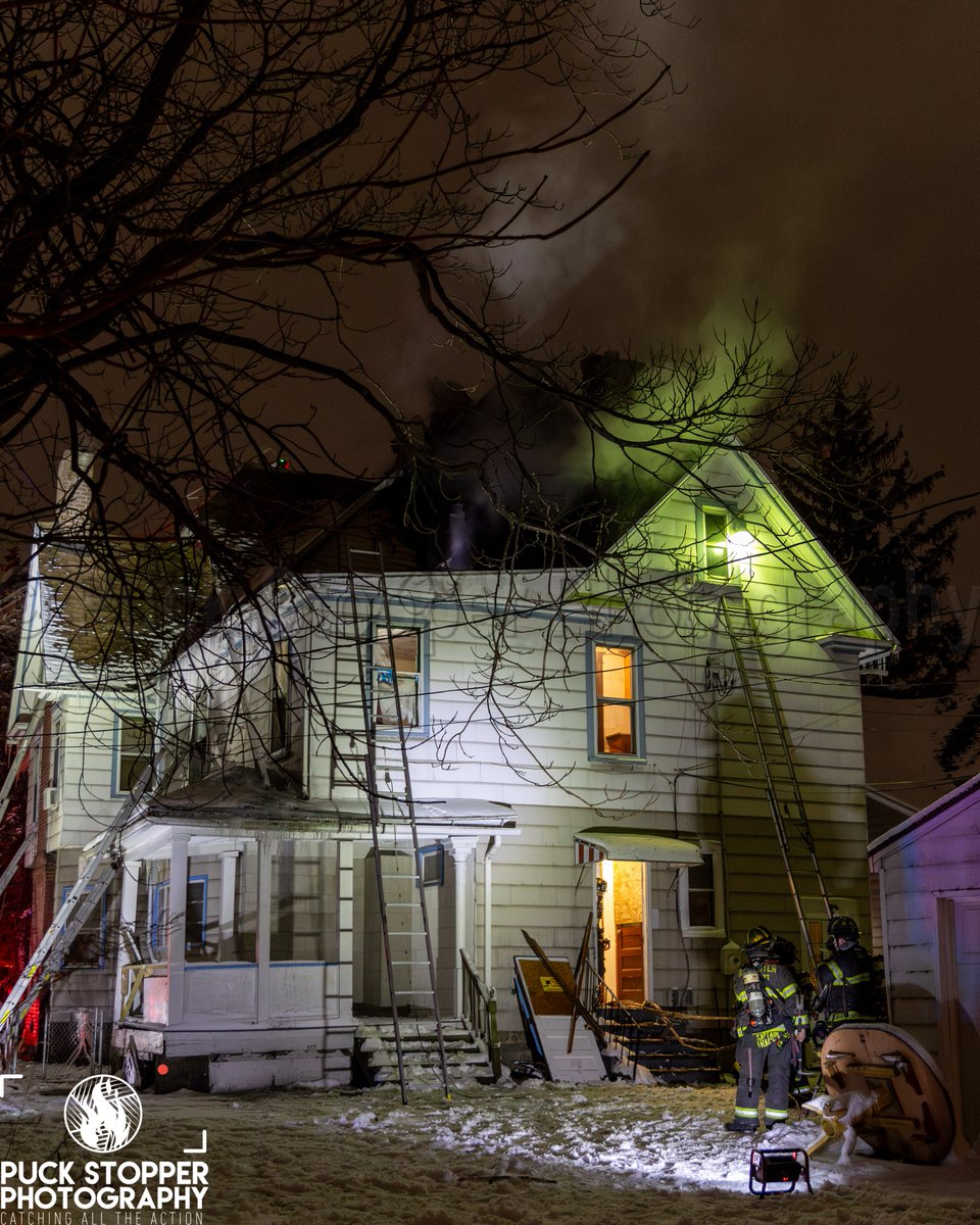 Puck Stopper Photography tweet media