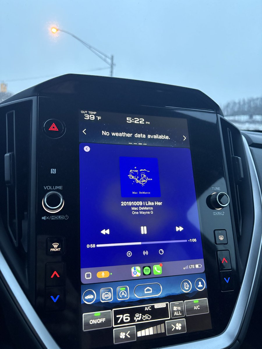 notkyn2's tweet photo. me and what i’ve been listening to https://t.co/h0ONfk0PSo