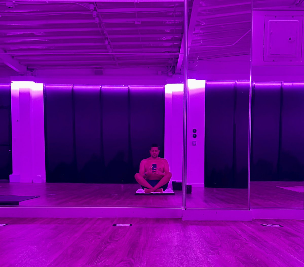 luchawin's tweet image. #hotyoga is life