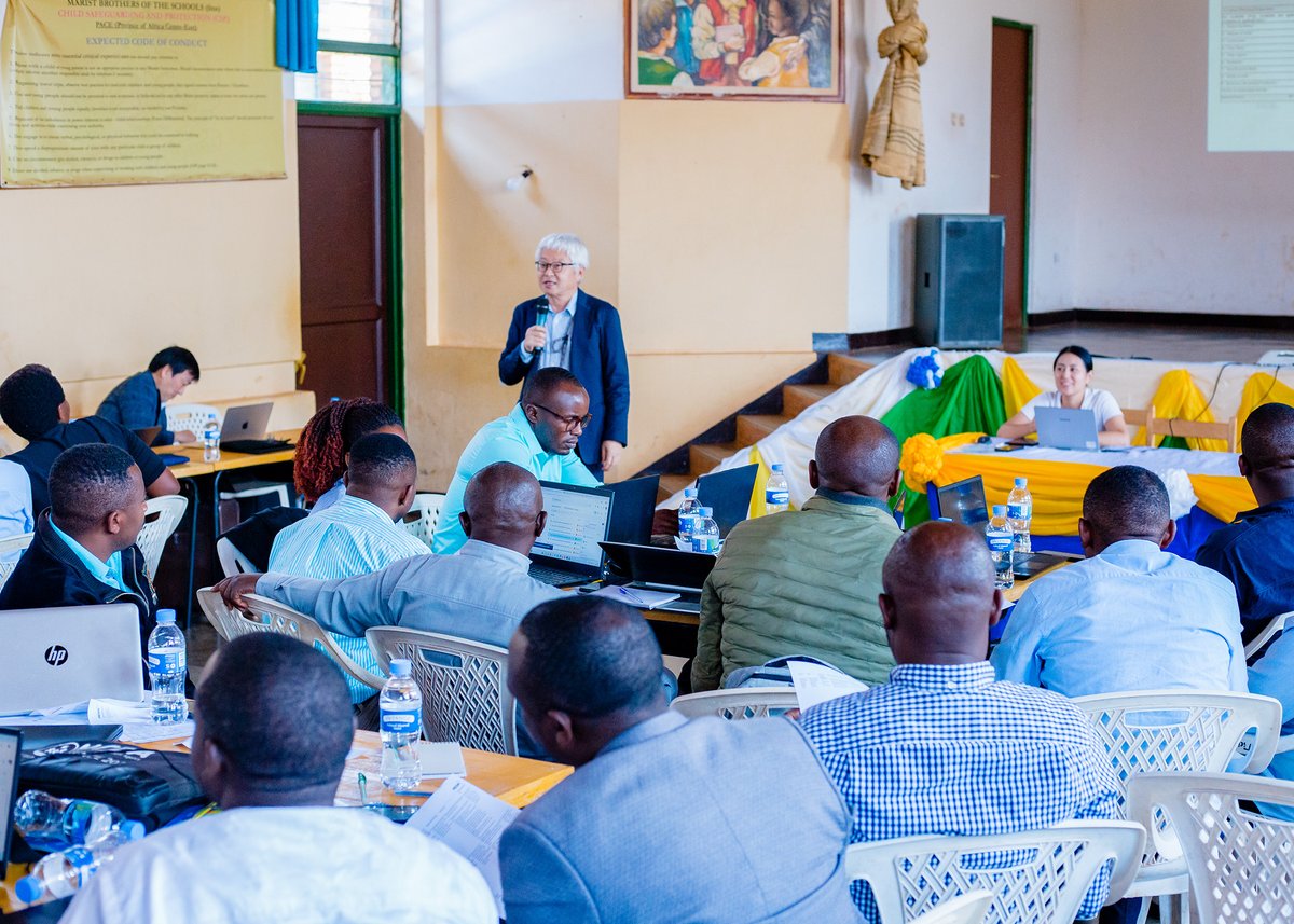 REBRwanda's tweet photo. This ongoing ICT Utilization Workshop focuses on strengthening online CPD facilitation, effective use of the ELP dashboard for instructional planning, and improving tutors’ skills in developing quality MCQs to support student-teachers’ learning needs. https://t.co/LOxLdrG4GA