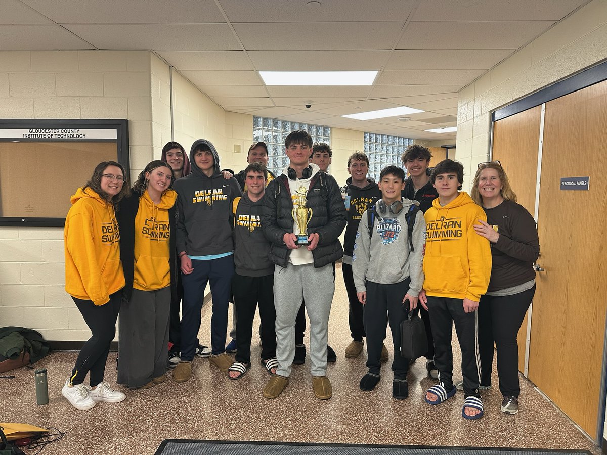 Delran placed third at the SJISA Invitational today at GCIT.  Amazing!  Go Bears!!!
