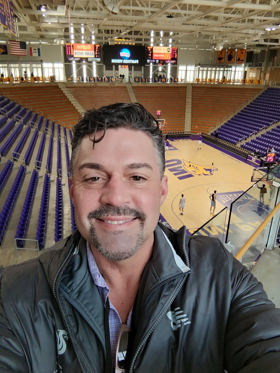 Go Panthers! 💛💜🏀 3 pm tip. Game live on CBS Sportsnet. I'll be tipping em! 🍻