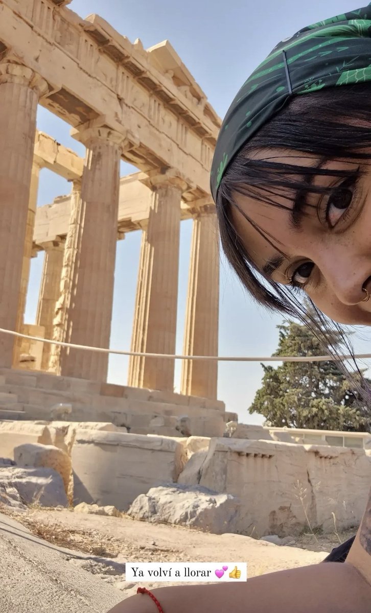 _eritrocito's tweet image. Mauricio, jamás dije que tengo *mucha* plata, dije que si tuviera 23M no me los gastaría en un fin de semana en Medellín.

En todo caso aquí están mis foticos en Atenas y Paros 🇬🇷.