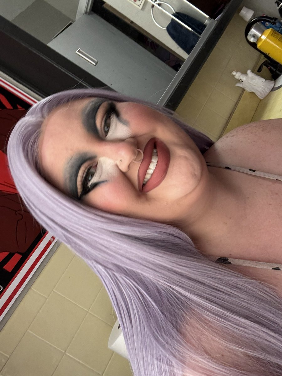 TeaBights's tweet image. What Corinne is doing on her day off