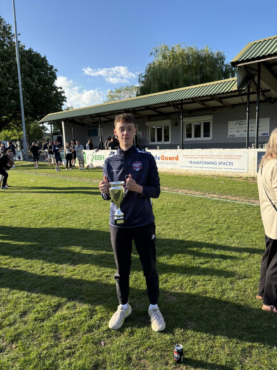 FilmedByHaz tweet media