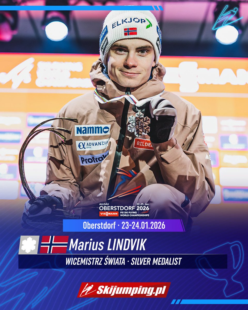 Skijumpingpl's tweet image. Najlepsi skoczkowie konkursu indywidualnego MŚ w lotach #Oberstdorf2026 już z medalami!

🥇🇸🇮Domen #Prevc
🥈🇳🇴Marius #Lindvik
🥉🇯🇵Ren #Nikaido

#skijumpingfamily