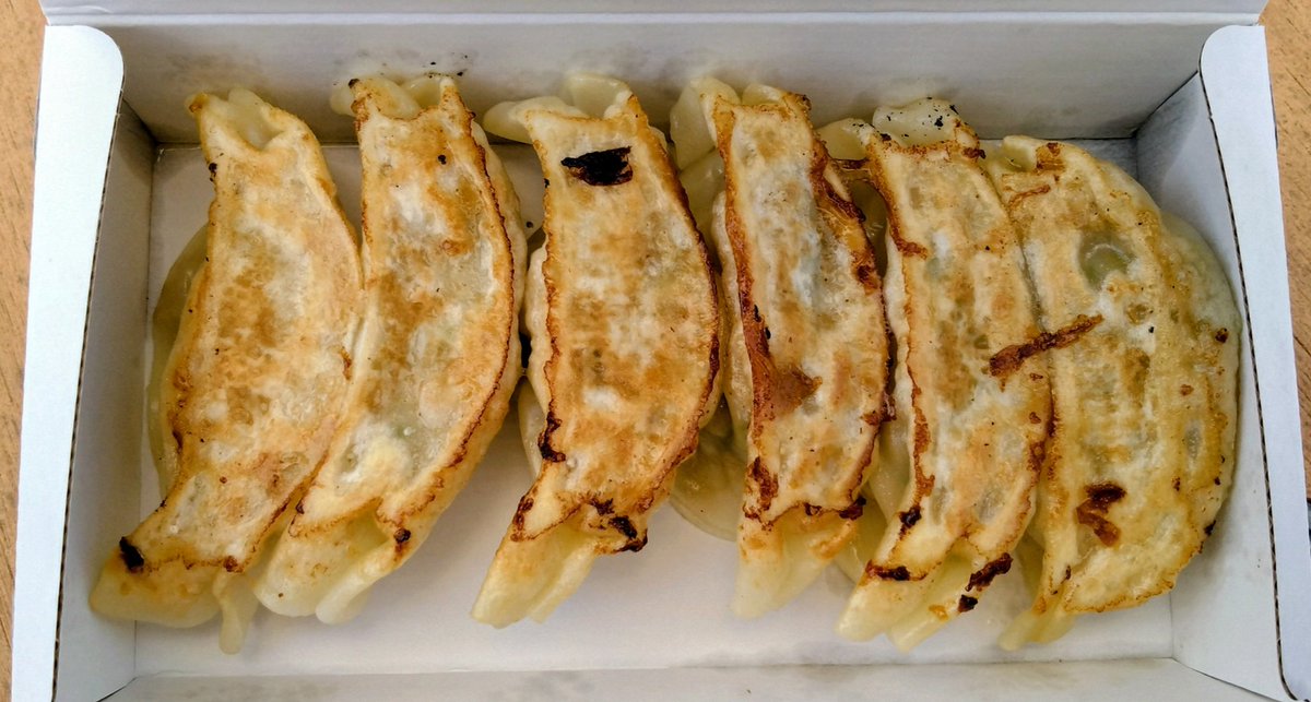 そりゃねジャッジ関係なく王将行って餃子食わないって選択肢は僕の中に