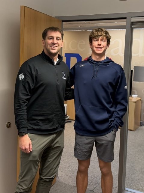 Thank you <a href="/grayson_kline/">Grayson Kline</a> for stopping by ESD to meet with me! Loved hearing what <a href="/DartmouthFTBL/">Dartmouth Football</a> is all about!
<a href="/TXPrivateFBGuy/">Texas Private School Football</a> <a href="/TXPSMedia/">Texas Private School Media</a> <a href="/ESDFootball_/">Episcopal School of Dallas HS Football</a> <a href="/CoachDaft/">Kevin Daft</a> <a href="/coachirishodea/">Danny O'Dea</a> <a href="/LoneStarPrepsTX/">TX Prep Varsity</a>