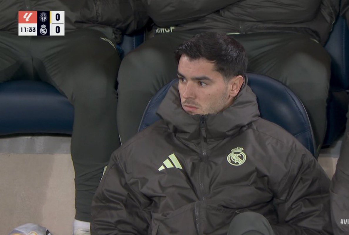 Diazinho07's tweet image. Il est tellement en dépression ça se voit