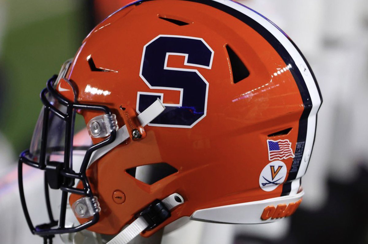 KimmieEthan's tweet photo. I am blessed and humbled to receive a football offer from the University of Syracuse !! @CoachEugene10 

@Coach_ralphwalker @JordanArcement @KenAnioJr @247recruiting @ESPNRecuiting @247recruiting @PrepRedzoneLA @JohnEadsWAFB @samspiegs @JeritRoser @CBROWNFIELD84 @CuseFootball https://t.co/ZIcyGGHSBb