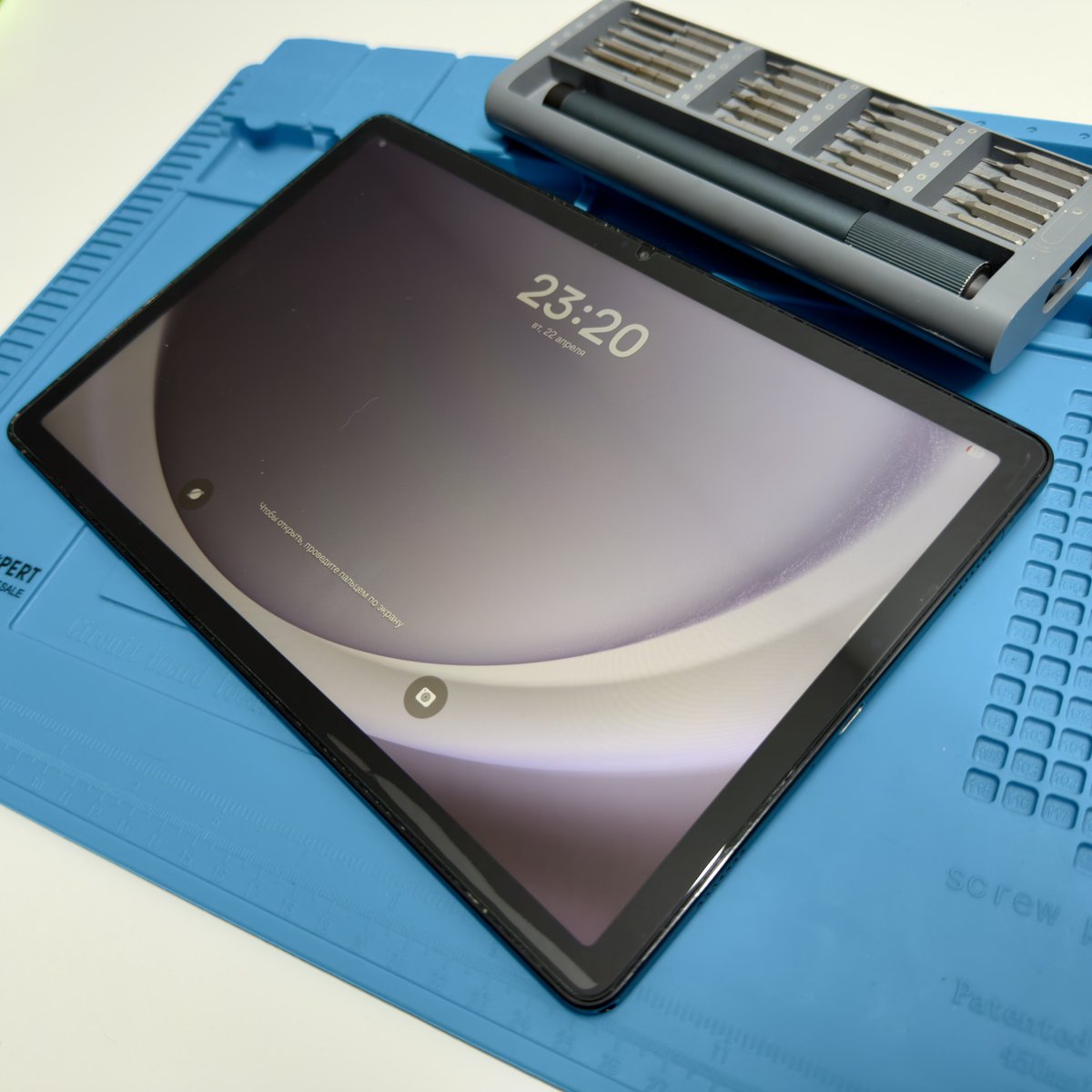impossible_fix's tweet photo. Replacing the USB Type-C Port on the Samsung Galaxy Tab A9+.

#samsung #service #tablet #fix #repair https://t.co/4vFQE7SHSF