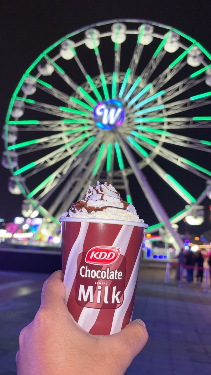 adel_alhendi's tweet photo. Winter Wonderland🇰🇼🎡 https://t.co/S96KowXfB2