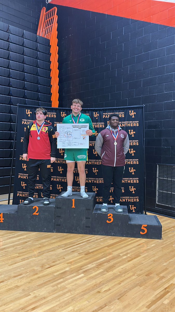 Moline Wrestling tweet media