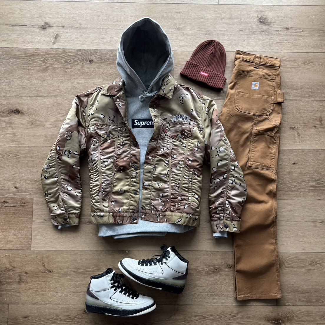 iAmTMCII's tweet photo. What y’all rocking today 
🧢#SupremeBeanie
🧥#SupremeJacket
🧥#SupremeHoodie
👖#CarharttPants
👟#Jordan2AMM https://t.co/WG9qy0rEcV