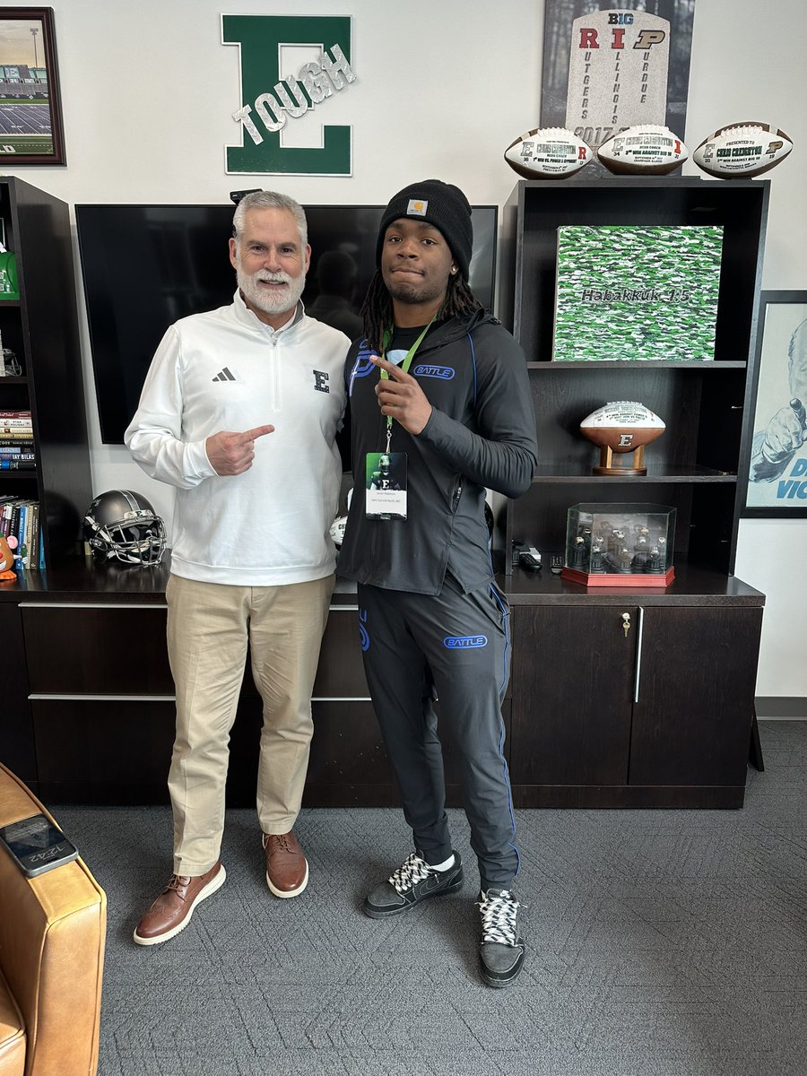 After an amazing conversation with coach <a href="/Coach_Creighton/">Chris Creighton</a>, I am EXTREMELY BLESSED to receive a D1 offer from Eastern  Michigan <a href="/EMUFB/">Eastern Michigan Football</a> <a href="/CoachPrince7/">Munir Prince</a> <a href="/LSNorthFootball/">Lee's Summit North Football</a> 

#agtg