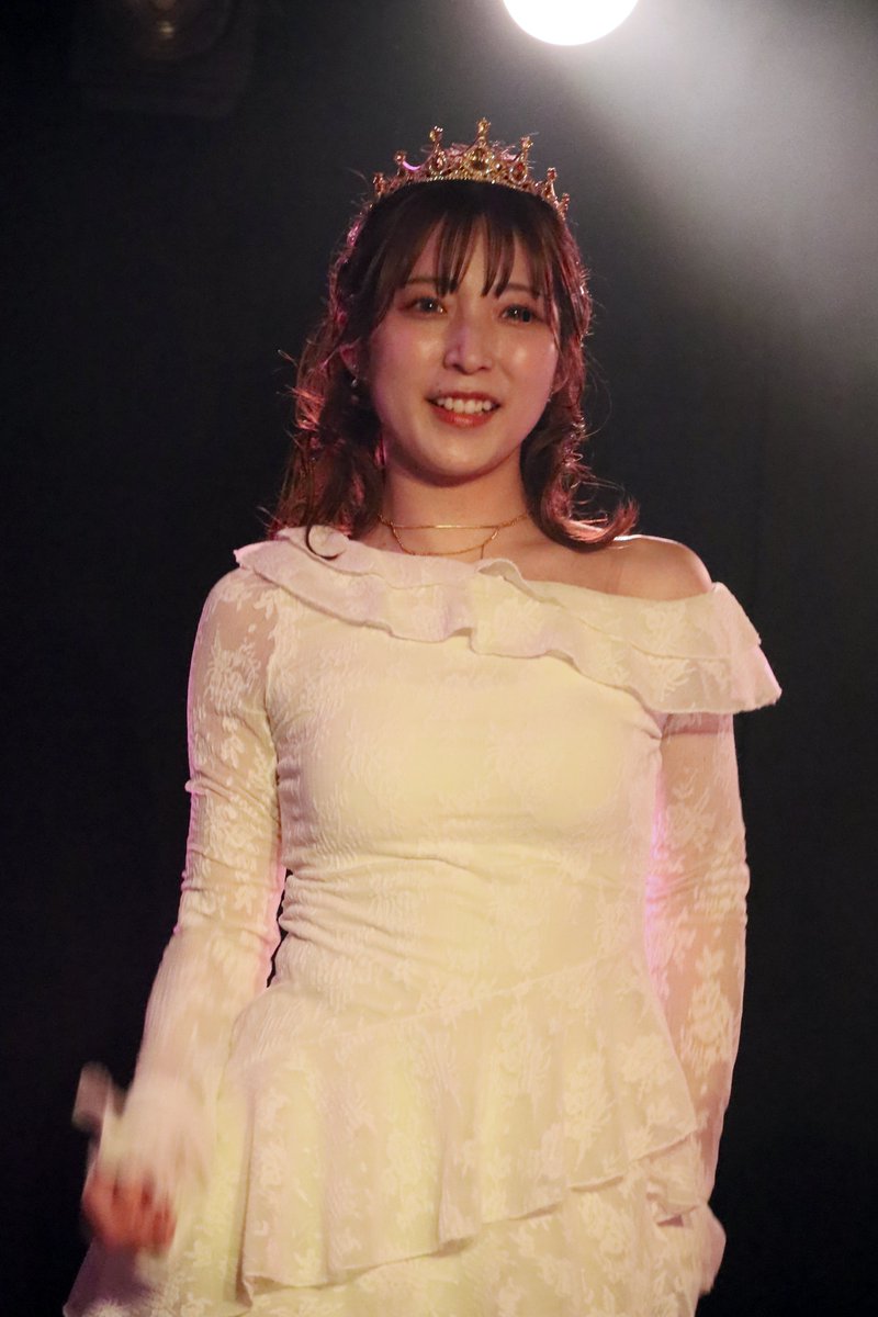 taketomo_222's tweet photo. 「KyoM Birthday Live 2026 Scale」
2026.1.23 at 西永福JAM
今もこうして会えてるのが嬉しいね😂ЯanaBと共にKyoMちゃんにとって素晴らしい1年になりますように🙏😌
#きょんちゃん生誕祭
#おめでとう
#KyoM
#ЯanaB
@ranab1209 https://t.co/mLP5mD4uC4