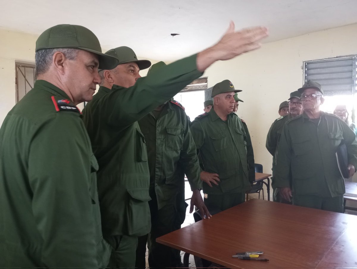 Se realiza en #SantaCruzDelNorte ejercicio de Defensa territorial. 
#CubaEstáFirme 
#CubaVencerá