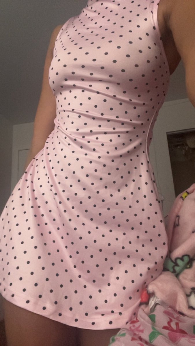 chrrydolli's tweet image. new dress :3