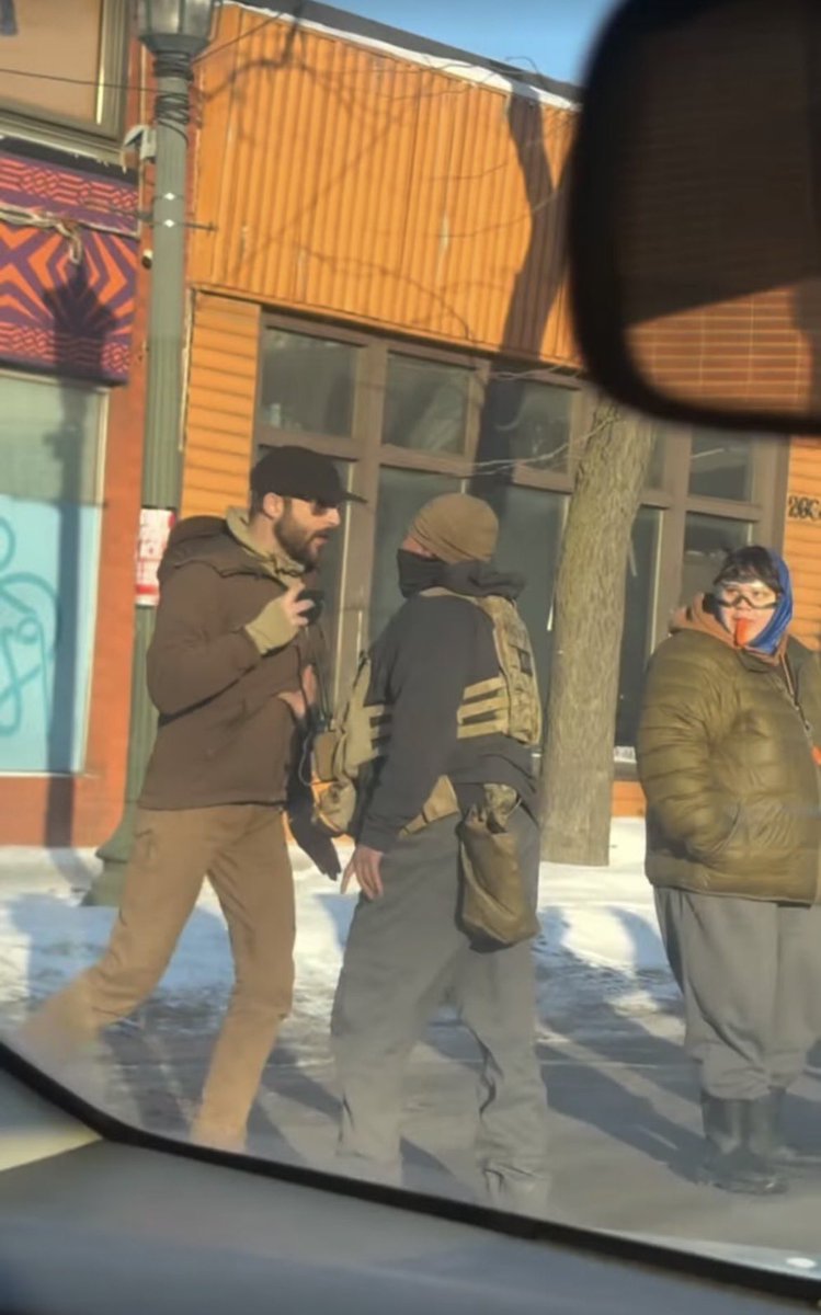 rabbitSZN2's tweet image. Armed with a camera. . .