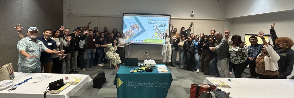 🌱✨ ¡Arrancó el Ciclo de Incubación EmprendeCoop! La energía de hoy en "Poniéndonos las Botas" fue increíble. Exploramos cooperativismo y escucha activa con ideas que brillaron. Economía solidaria en acción: personas antes que capital, sueños en colectivo. 🤝💡