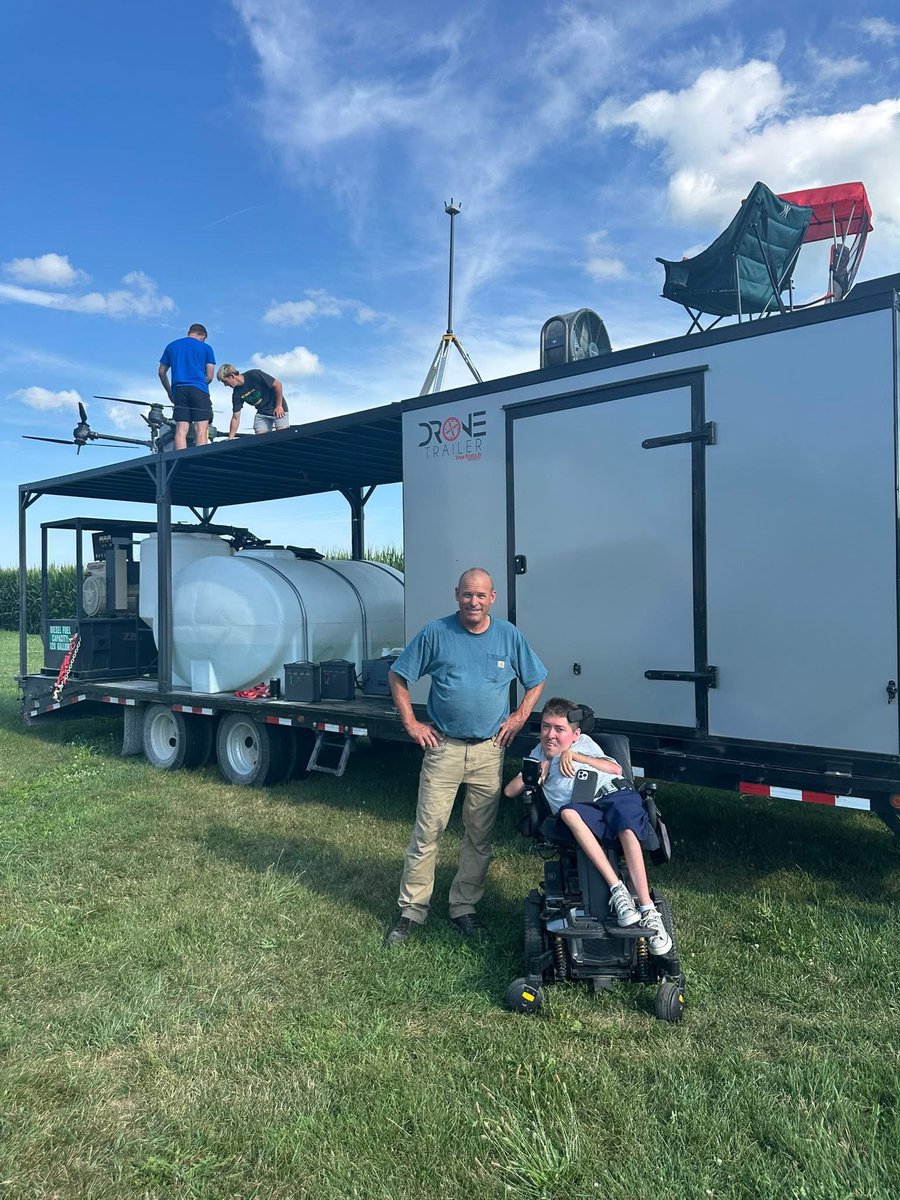 kylealbertson9's tweet photo. Honored to be speaking at Spray Drone End User Conference on equipment and trailer design.
I’ll be sharing how I customized my trailer for accessibility without sacrificing efficiency plus real-world lessons from the field.
#AgTech #DroneSpraying #agdrone
@Albertsondrone https://t.co/9Eu51saILR