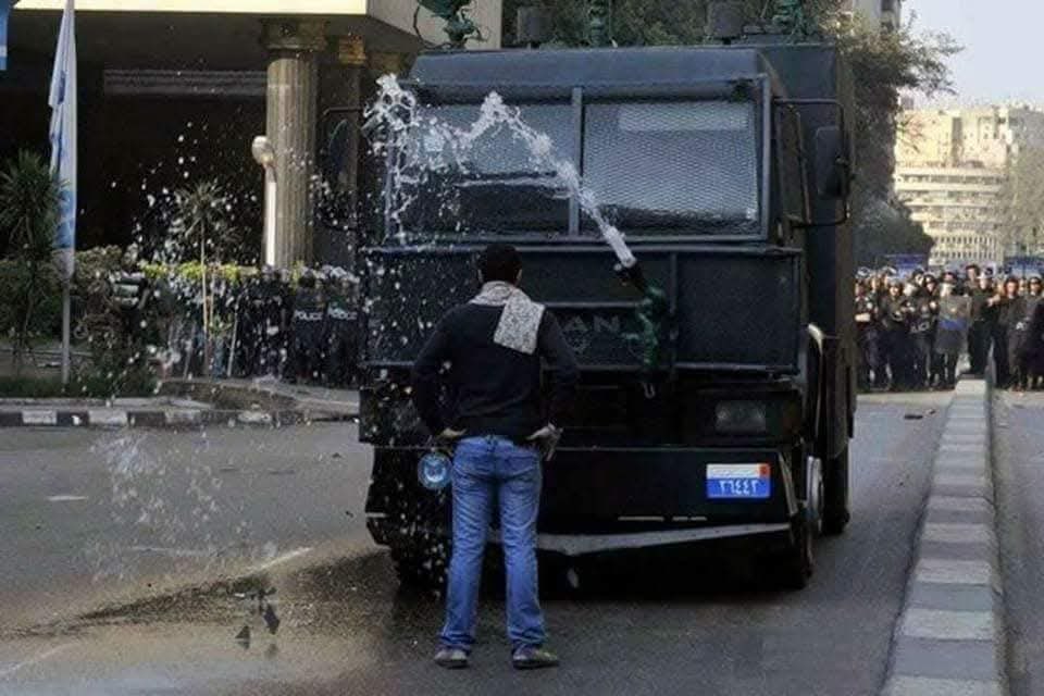 eslaminho's tweet photo. ذكرى أصدق لحظات عاشها جيلنا،
ذكرى أنقى حلم وأقسى درس.. ♥️

#ثورة_25_يناير #25Jan https://t.co/sRXc5ijHtx