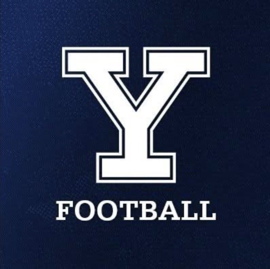_lukelaam_'s tweet photo. Thank you @ChrisBergeski for taking the time to talk on Tuesday from @yalefootball! Looking forward to this spring off season https://t.co/Dt5daQ71sA