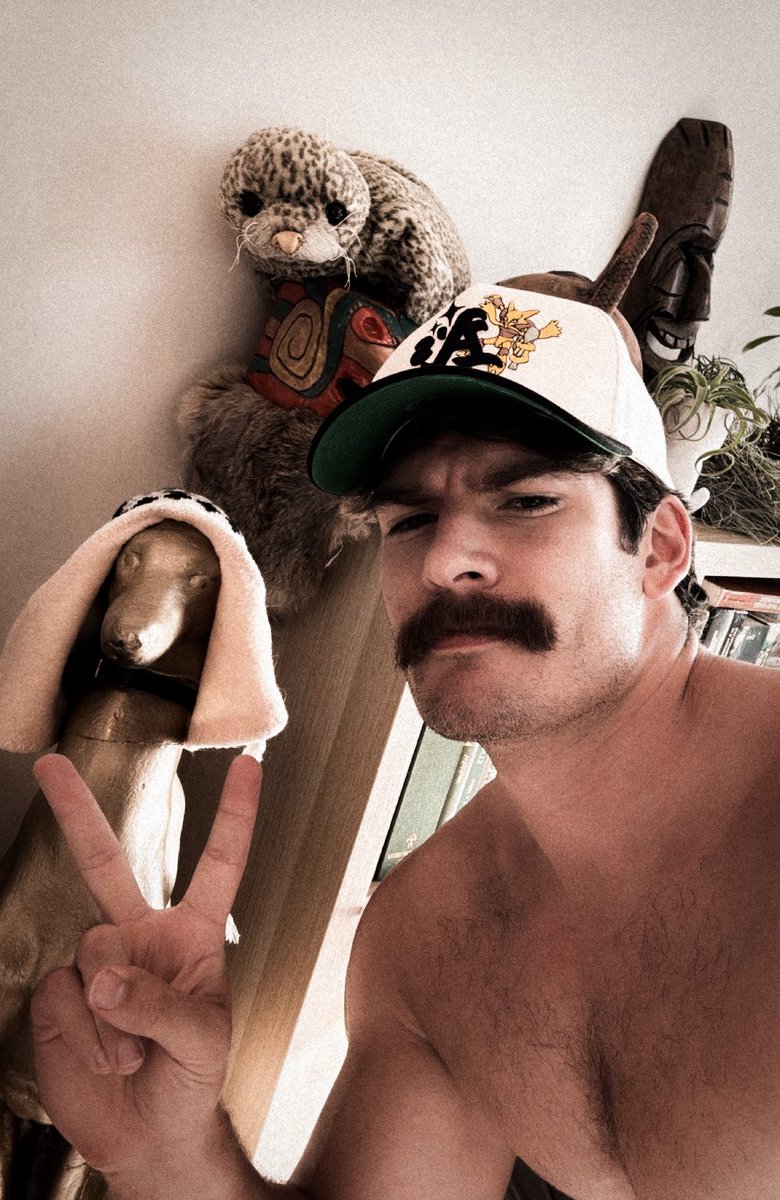 ๐๐ฅ๐จ๐ซ๐ & ๐๐๐ฎ๐ง๐ tweet media