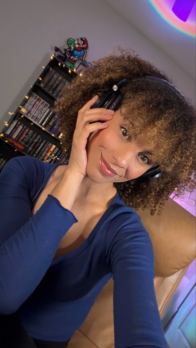 playing kingdom come deliverance 2 for the first time!!

linktr.ee/laurenfreemusic