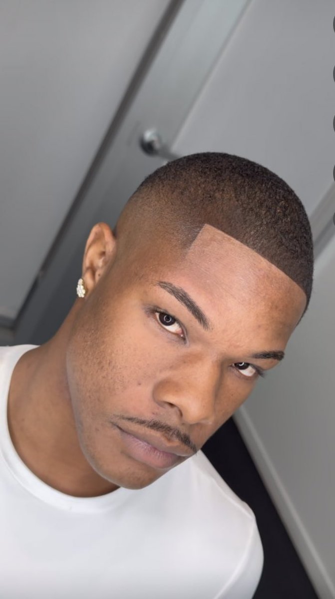 Thefamous2k's tweet photo. I get better with time, just ah dime In his prime🦅 https://t.co/2XfgnHmo2y