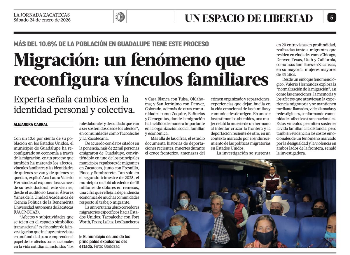 UAC_PoliticaUAZ's tweet photo. 🗣️#IIIColoquioDeCienciaPolítica de la #UACP La doctoranda Ana Laura Valerio Hernández presentó su ponencia sobre los afectos transnacionales entre los migrantes de Guadalupe, Zacatecas en EEUU. Alejandra Cabral de La Jornada Zacatecas escribe al respecto. Invitamos a leer aquí: https://t.co/3O5QQTYvzU