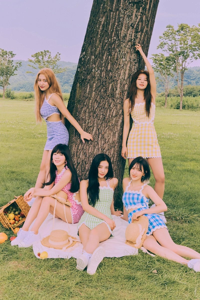 aurorasoundent's tweet photo. 𓂃 ོ⋆☀︎𓂃⛱𓆝 𓆟 𓆞 𓆝 𓆟

         The Reve Festival Day 2
   
            ❀   ༝༚༝༚  ❀

  CONCEPT PHOTO #SWAN

      🌺 ༝༚༝༚🌺 ༝༚༝༚🌺

𓂃 ོ⋆☀︎𓂃⛱𓆝 𓆟 𓆞 𓆝 𓆟 https://t.co/OOfA9nFpHk
