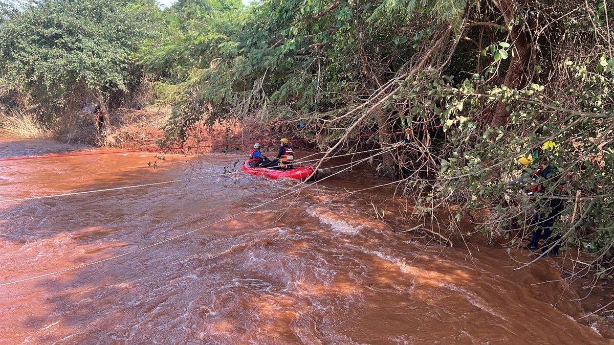 Tshwane rescue team saving lives in limpopo. Called by national government . What a professional team from the city of excellence