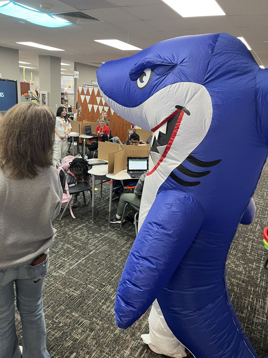 Mrs.Erica Rivera tweet media