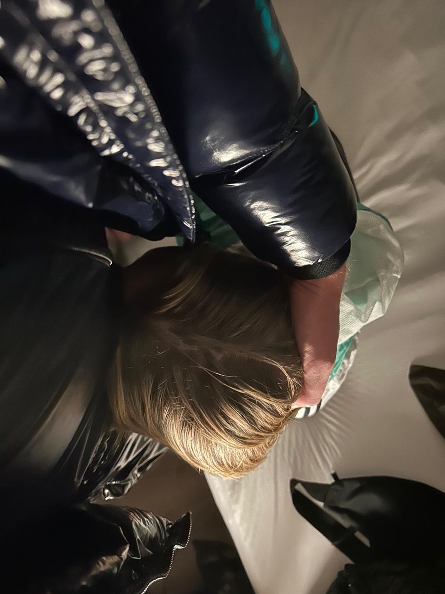 Studboy00 tweet media