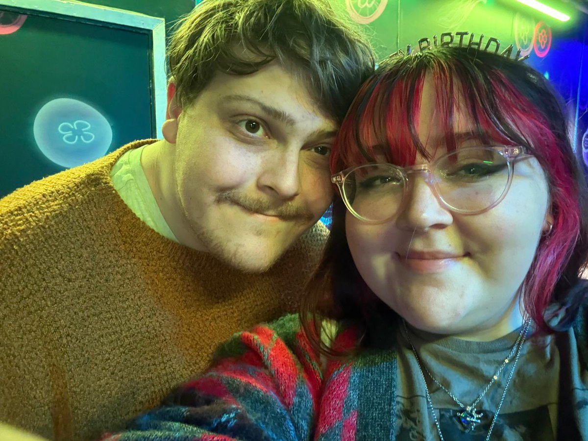 ashley is NOT OK☆ tweet media