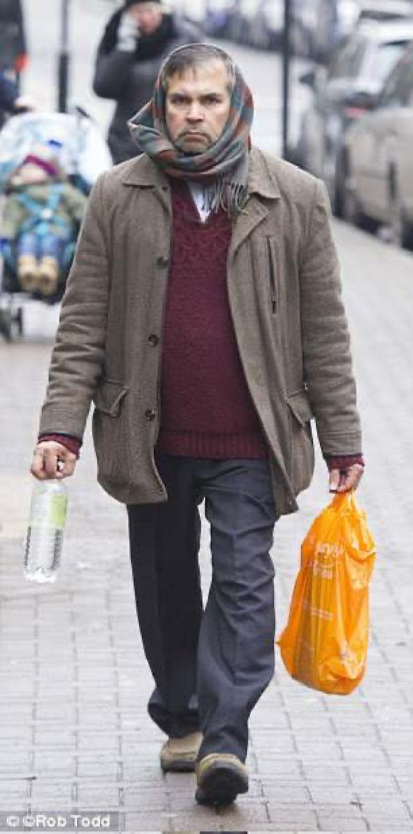 peterstopcrime's tweet image. All those times you suspected the @ukhomeoffice had been infiltrated by Dodgy Cousins and finally here’s the proof !

A Home Office worker at the centre of a £6m conspiracy allowing hundreds of illegal immigrants to stay in the country was  jailed for 11 years.

•Shamsu Iqbal,…