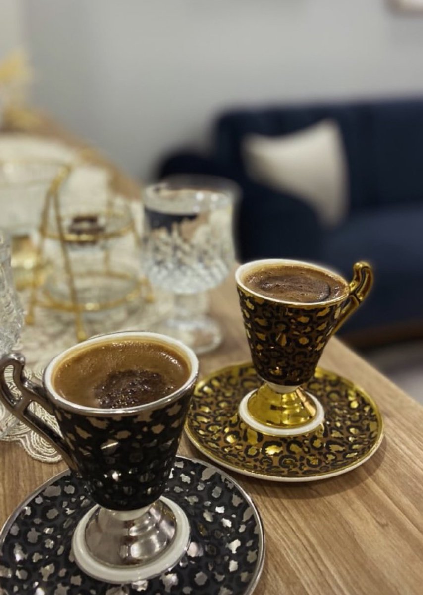 Kadere olan rızam yazana olan sevdamdandır

.Her ne yaşıyorsak,neye katlanıyorsak hatta neyi

 yaşamıyorsak 

   " Vardır bir bildiği"

         Hz.Mevlana ...🌷🌷