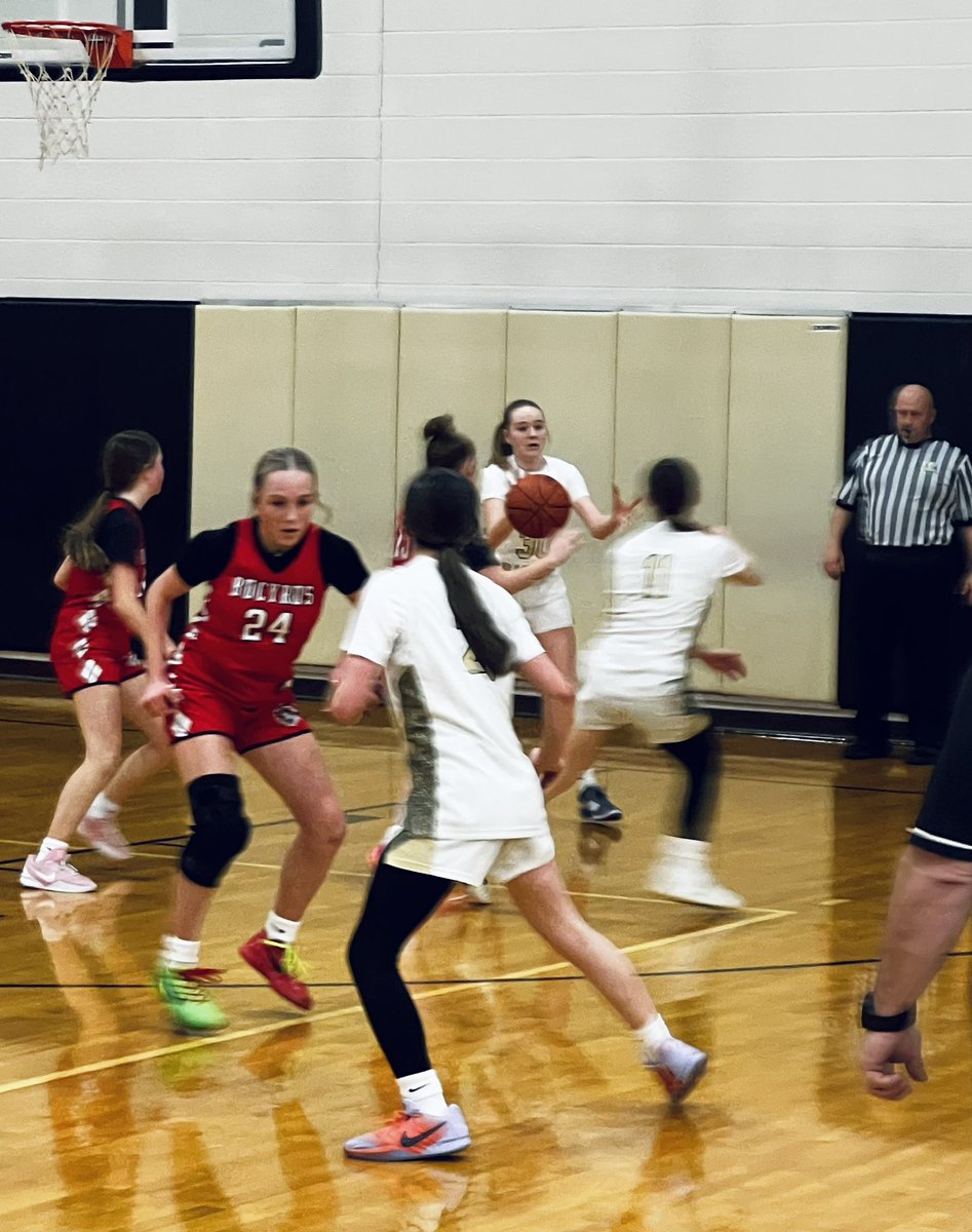 CalZiemba2030's tweet image. Defense wins this game. Every time. 
We traveled to undefeated Benjamin Logan today &amp;amp; beat them on their court 46-36. With less than a minute left in the game, Ben Logan closes the gap &amp;amp; we have a 3 point lead … I get fouled, go to the line. Sink em both, gives a 5 point lead &amp;amp;…