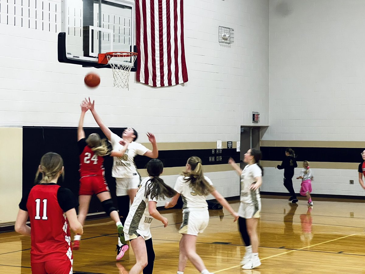 CalZiemba2030's tweet image. Defense wins this game. Every time. 
We traveled to undefeated Benjamin Logan today &amp;amp; beat them on their court 46-36. With less than a minute left in the game, Ben Logan closes the gap &amp;amp; we have a 3 point lead … I get fouled, go to the line. Sink em both, gives a 5 point lead &amp;amp;…