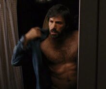 AffleckVibes's tweet photo. It’s called actor vanity”. He knows he's h0t as h3ll, and he loves to show us his body for no particular reason. Thanks, Ben: I'll never stop worshipping you. https://t.co/GO479VkDl9