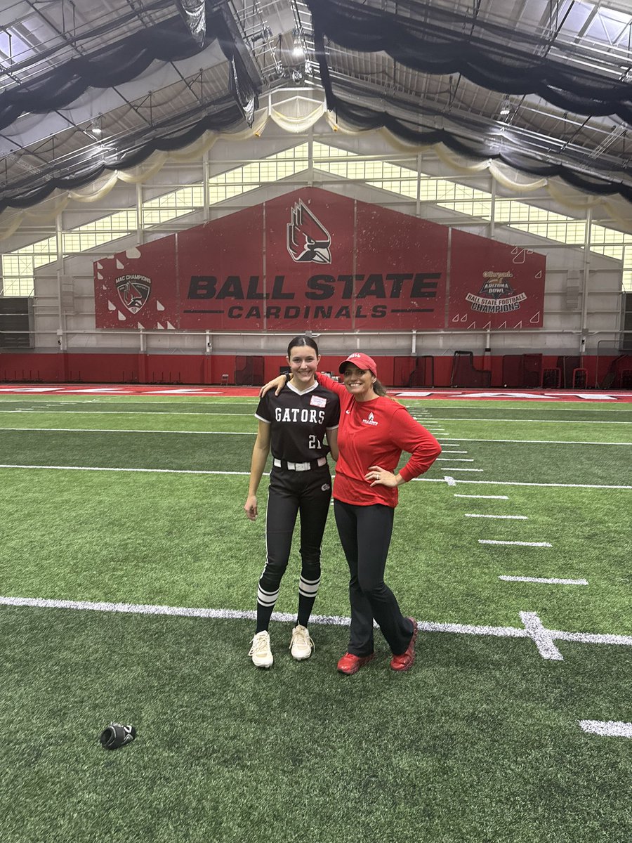 Samantha Snyder tweet media