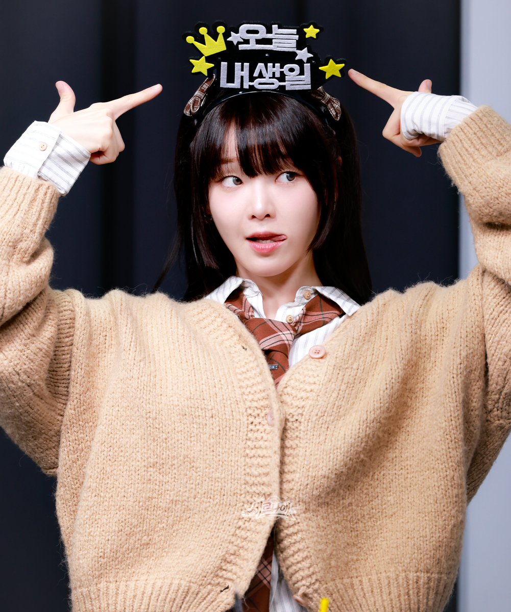 승희가 가는 길에 
즐거움만 가득하길 바라
생일축하해!
#기적과_영원이_맞닿은_승희의날
#HAPPYSEUNGHEEDAY
#오마이걸 #OHMYGIRL 
#승희 #SEUNGHEE
 <a href="/WM_OHMYGIRL/">오마이걸 (OH MY GIRL)</a>