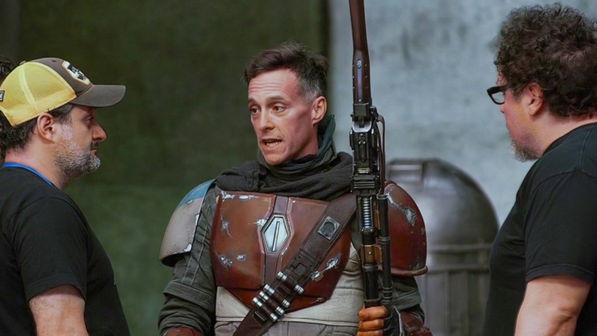 Star Wars Holocron tweet media